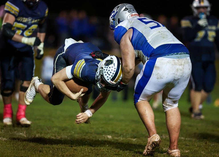 Southern Lehigh football scores final 22 points to beat Notre Dame in ...