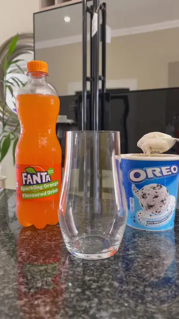 Try this creamy Fanta Oreo float in minutes