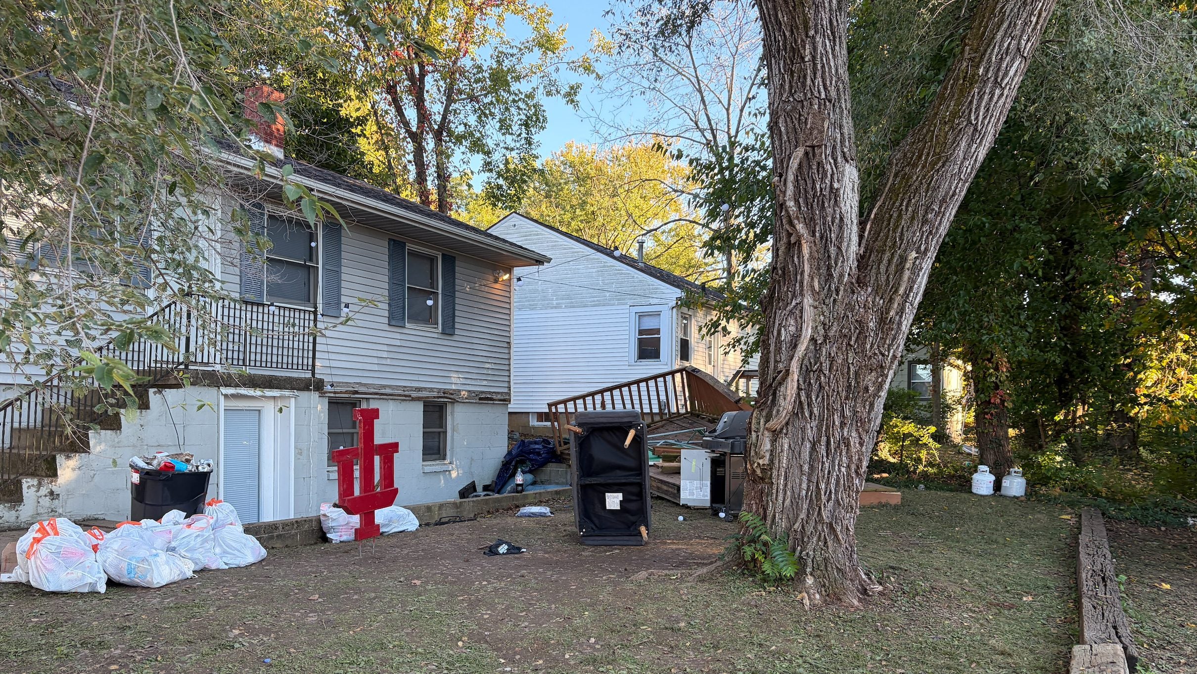 Deck collapse at off-campus Bloomington home draws emergency response