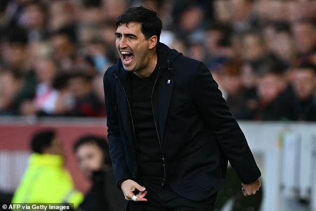 Liverpool duo could be out for 'some time', warns Andoni Iraola, as ...