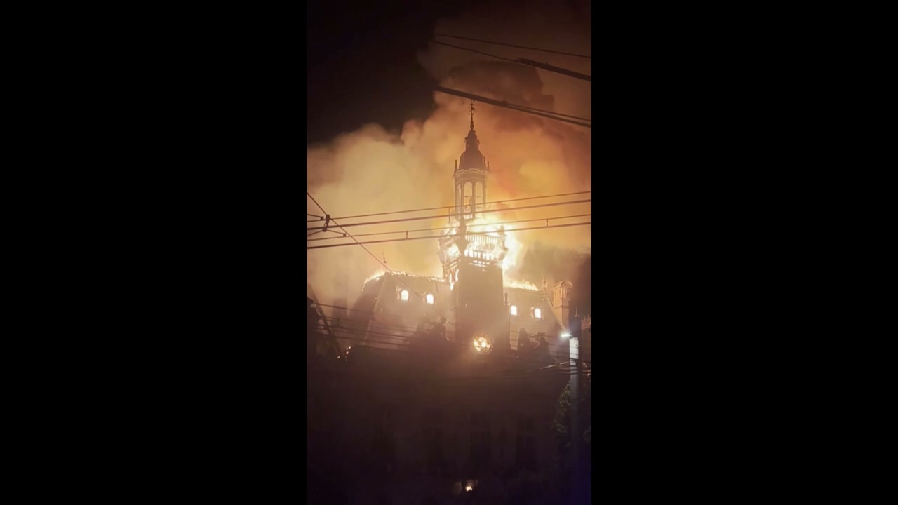 Moment: Historic Limoges city hall collapses as mass protests sweep France