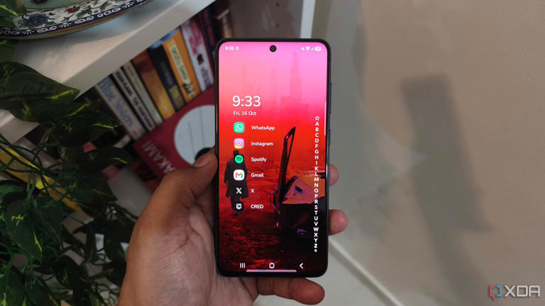 I replaced Samsung's app drawer with a custom launcher, and my Galaxy ...