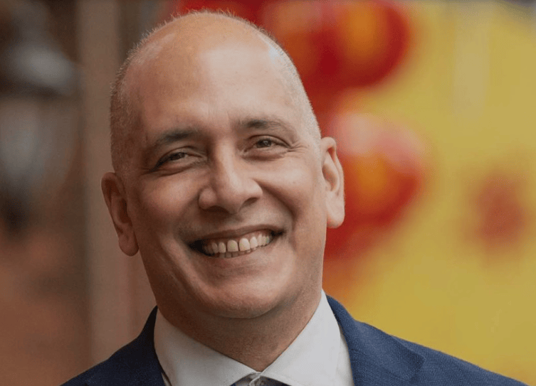 Pete Fry projected to be next mayor of Vancouver, beating out Ken Sim