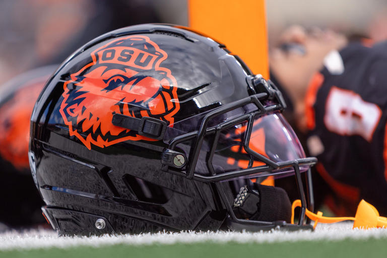 Oregon State sends strong Pac-12 message with win over Washington State ...