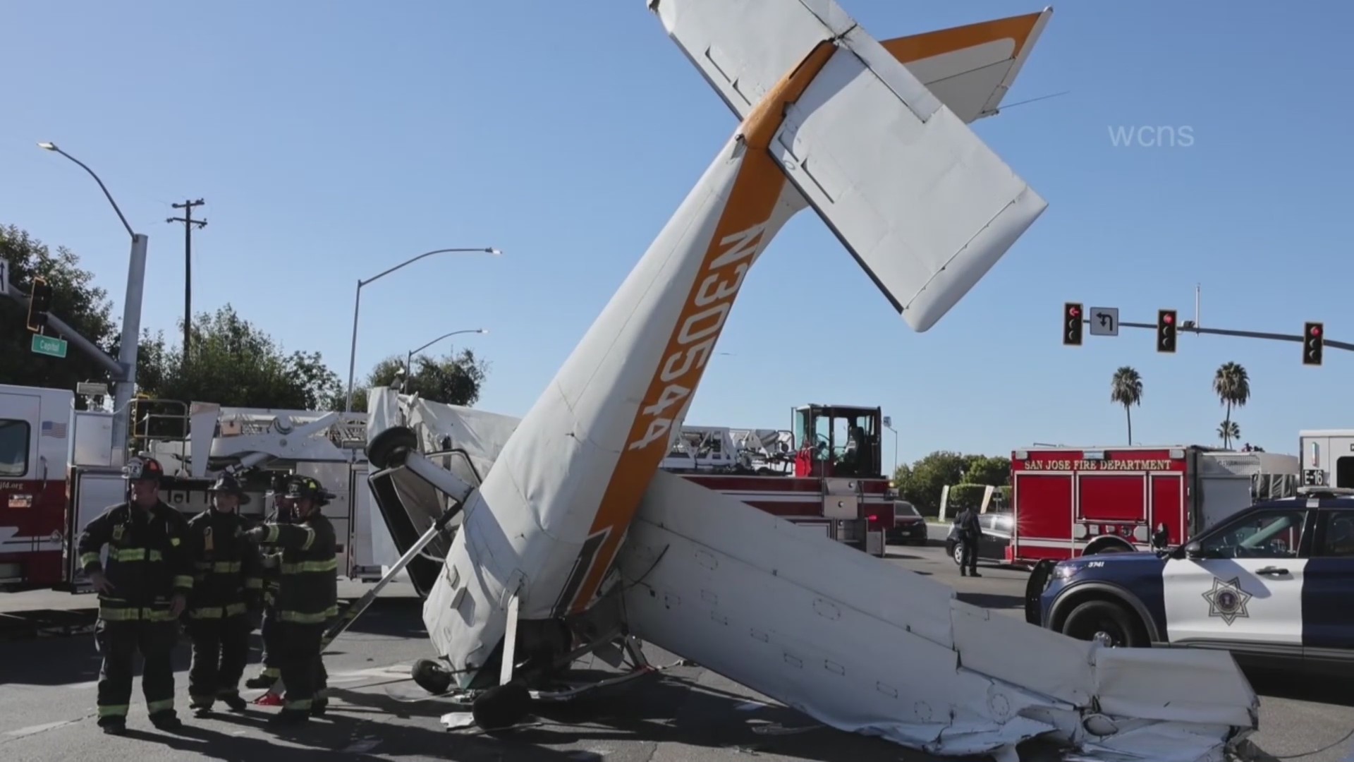 Small plane crashes on San Jose roadway