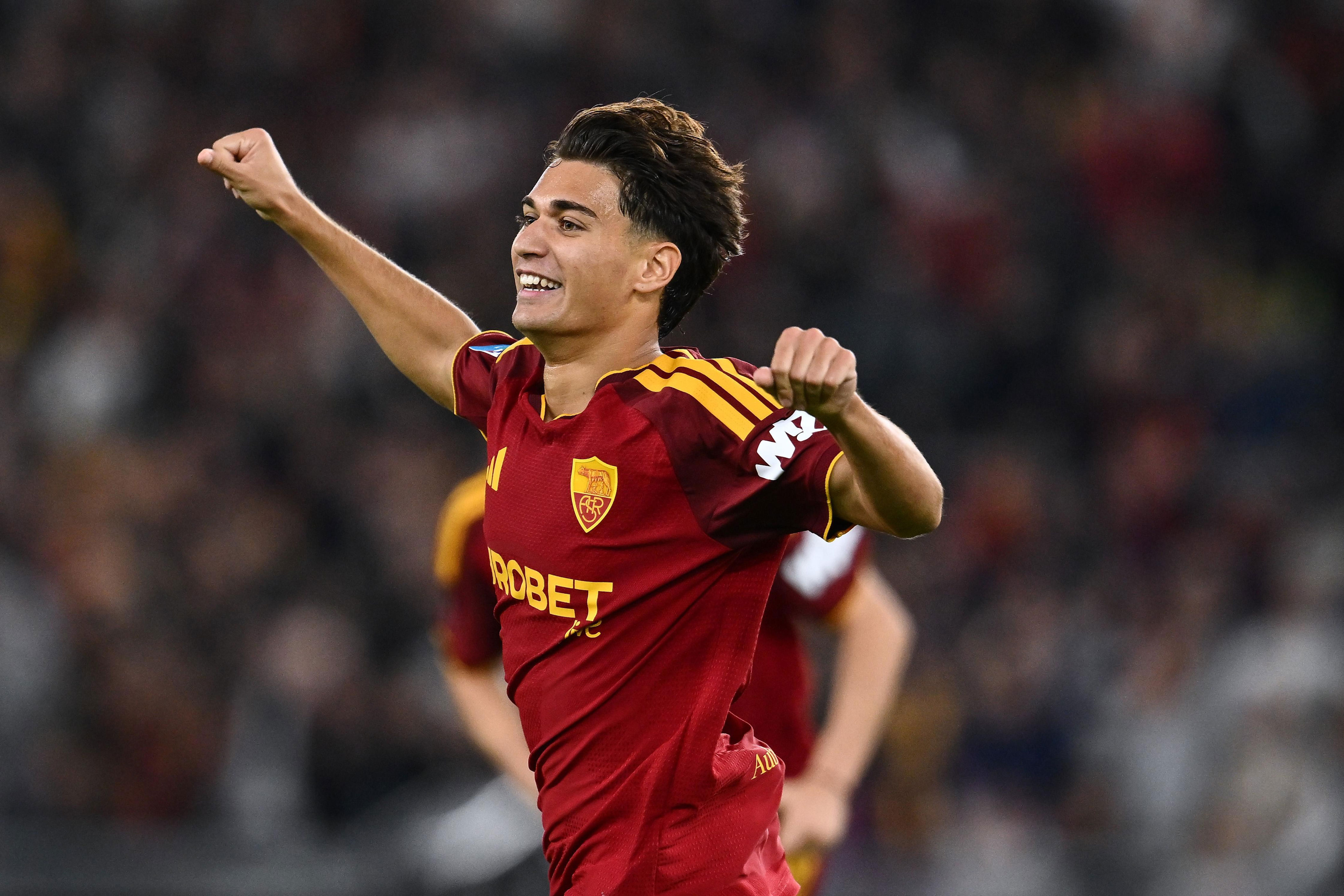 Roma bounces back from Real Madrid defeat with convincing win over Genoa