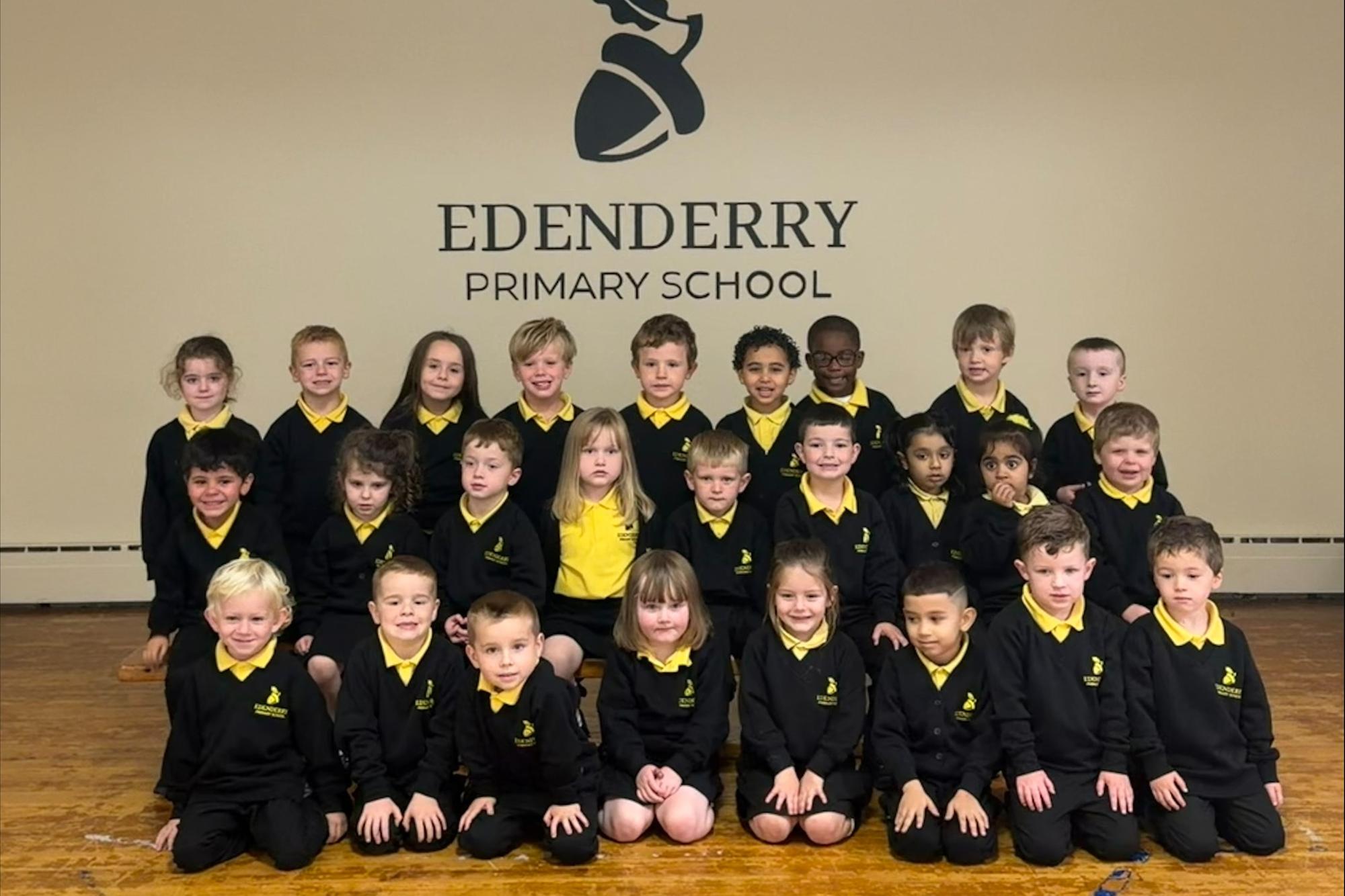 26 delightful pictures as this year's new P1 pupils from schools around ...