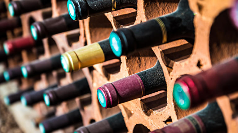 Everyone stored wine like this in the '80s — now these vintage racks ...
