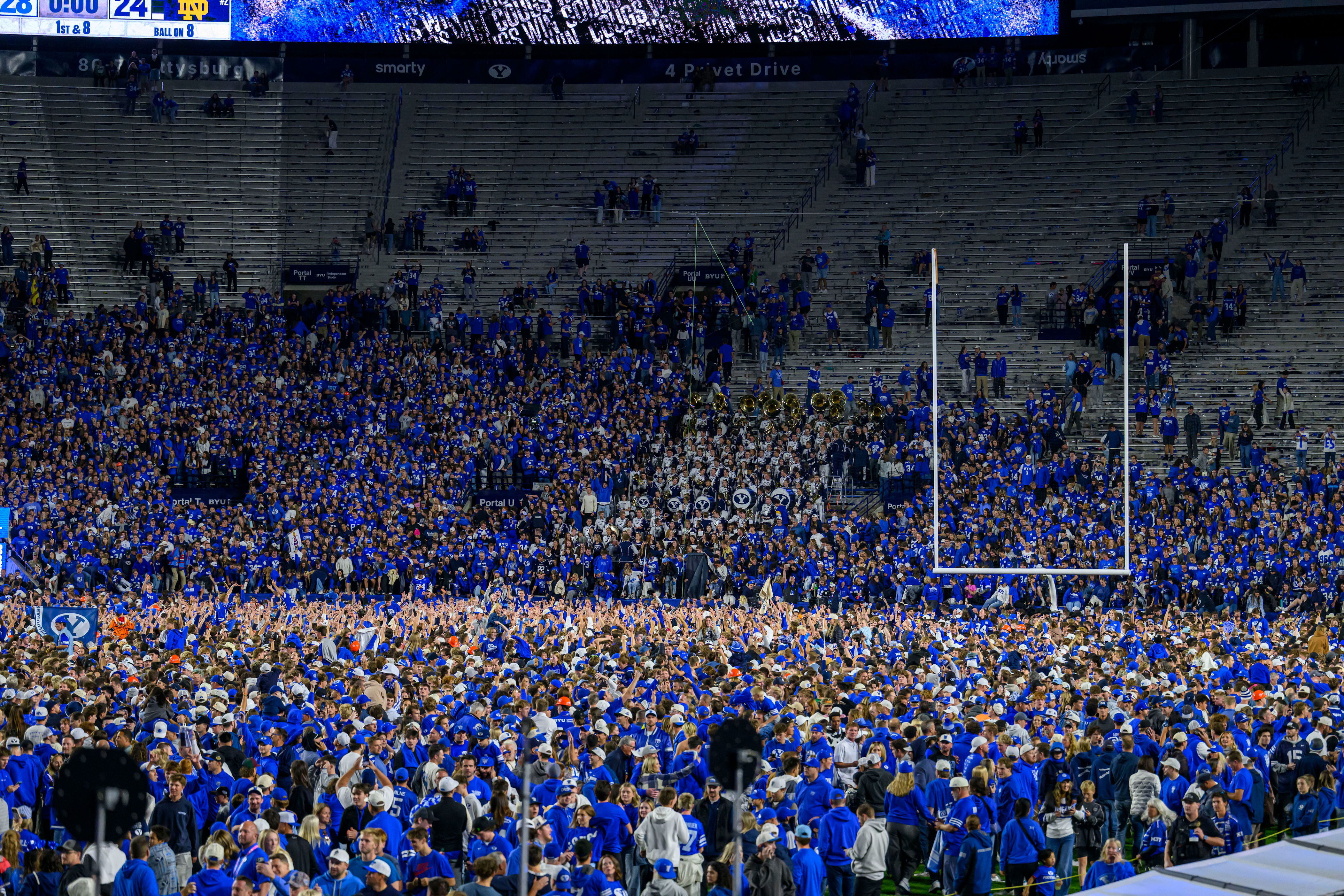 Shakeup Saturday: 5 of the top 7 teams in the Top 25 lost in the ...