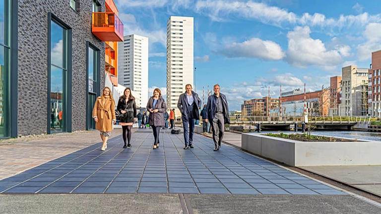 Every sunny surface is being put to work. Europeans transforming their ...