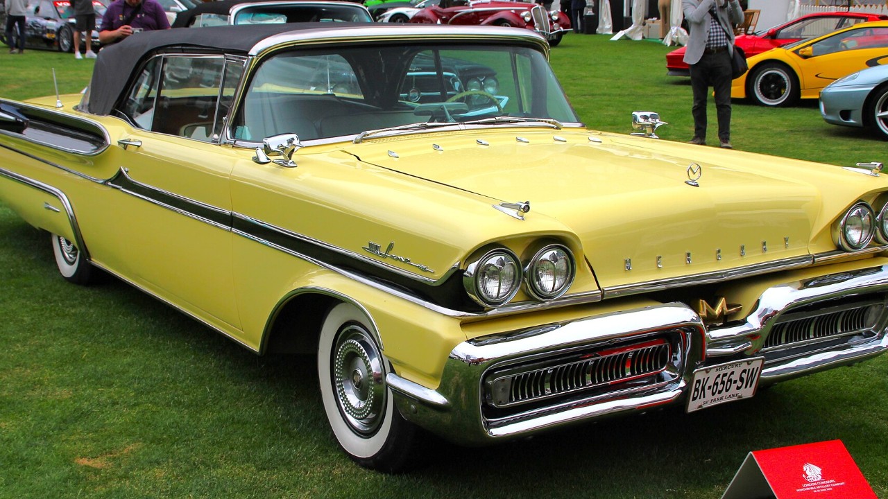 Three carburetors on a 430 V8 gave Mercury’s 1958 Super Marauder 400 hp ...