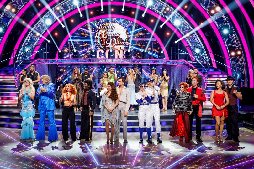 Strictly Come Dancing fans cry diabolical over exit spoiler as Icons ...