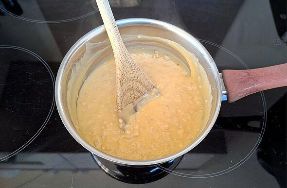 Porridge will be richer and creamier if you add 1 ingredient not cream ...