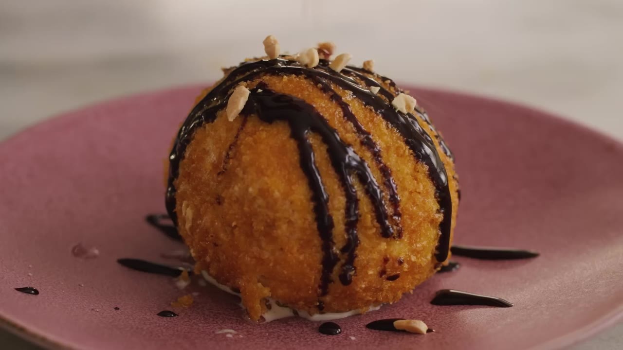 She tried deep-frying ice cream - the result was surprisingly successful