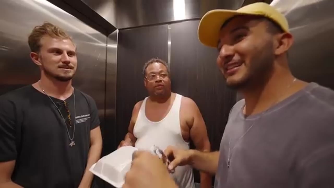 They had 30 seconds to convince a stranger - look at what she agreed to
