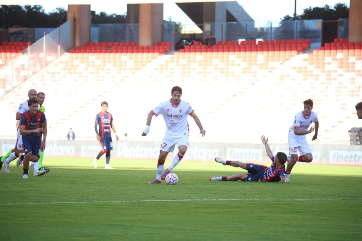 Serie C, un brutto Bari pareggia al San Nicola contro l’ultima della ...
