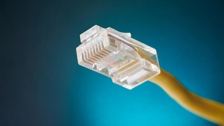 Why you might not want to join two Ethernet cables (and what you should ...