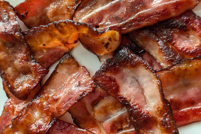 Chef shares foolproof method for cooking bacon so it’s crispy every ...