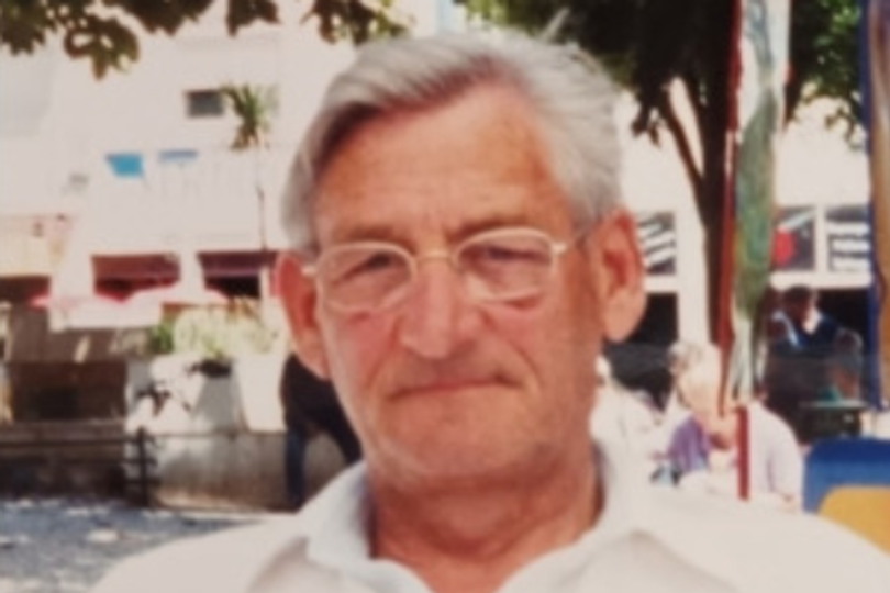 Death notices and funeral announcements from the Leicester Mercury this ...