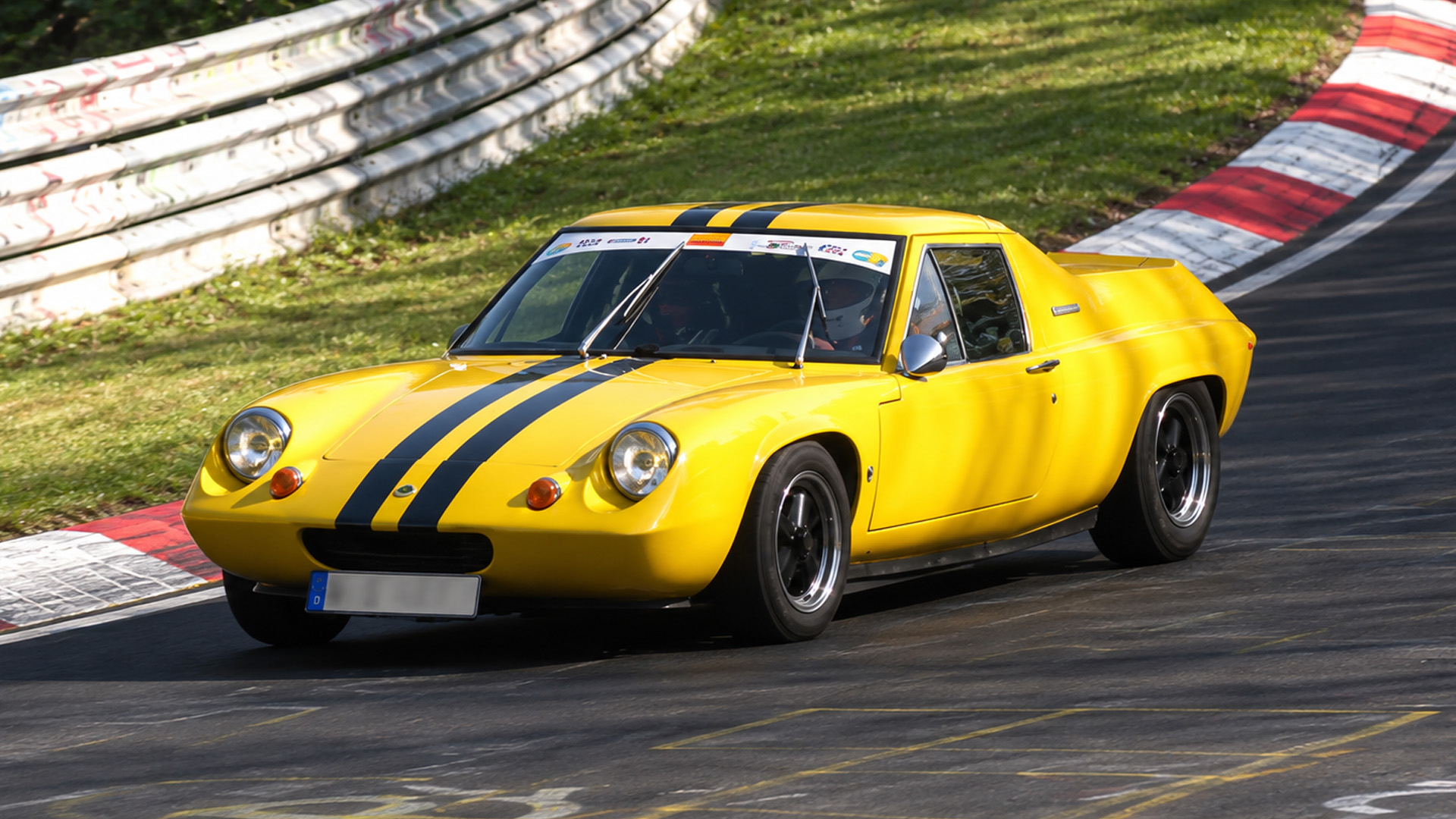 Classic cars bring naturally aspirated sound back to Nordschleife