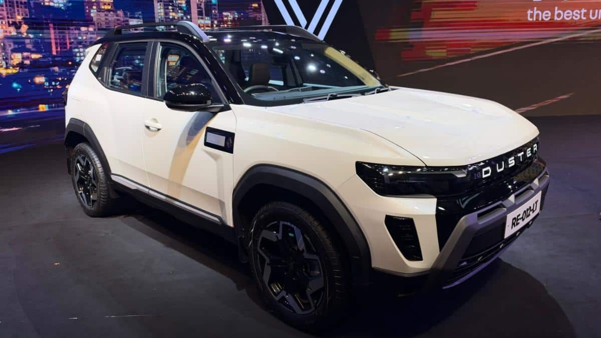 Renault Duster hybrid first look review: Will it give 29 kmpl?