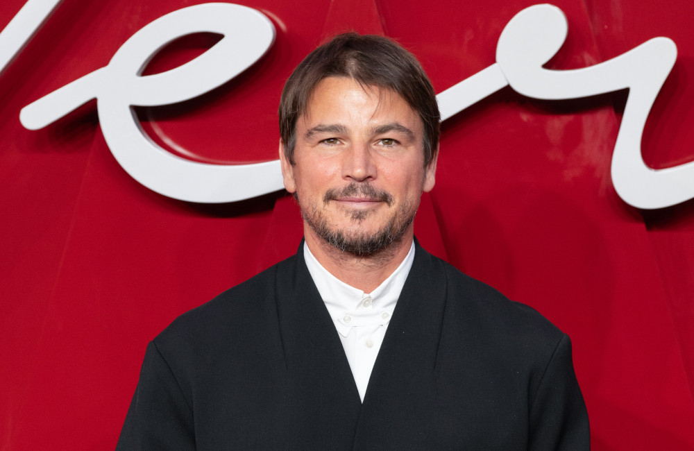 Verity star Josh Hartnett strives to keep an open mind