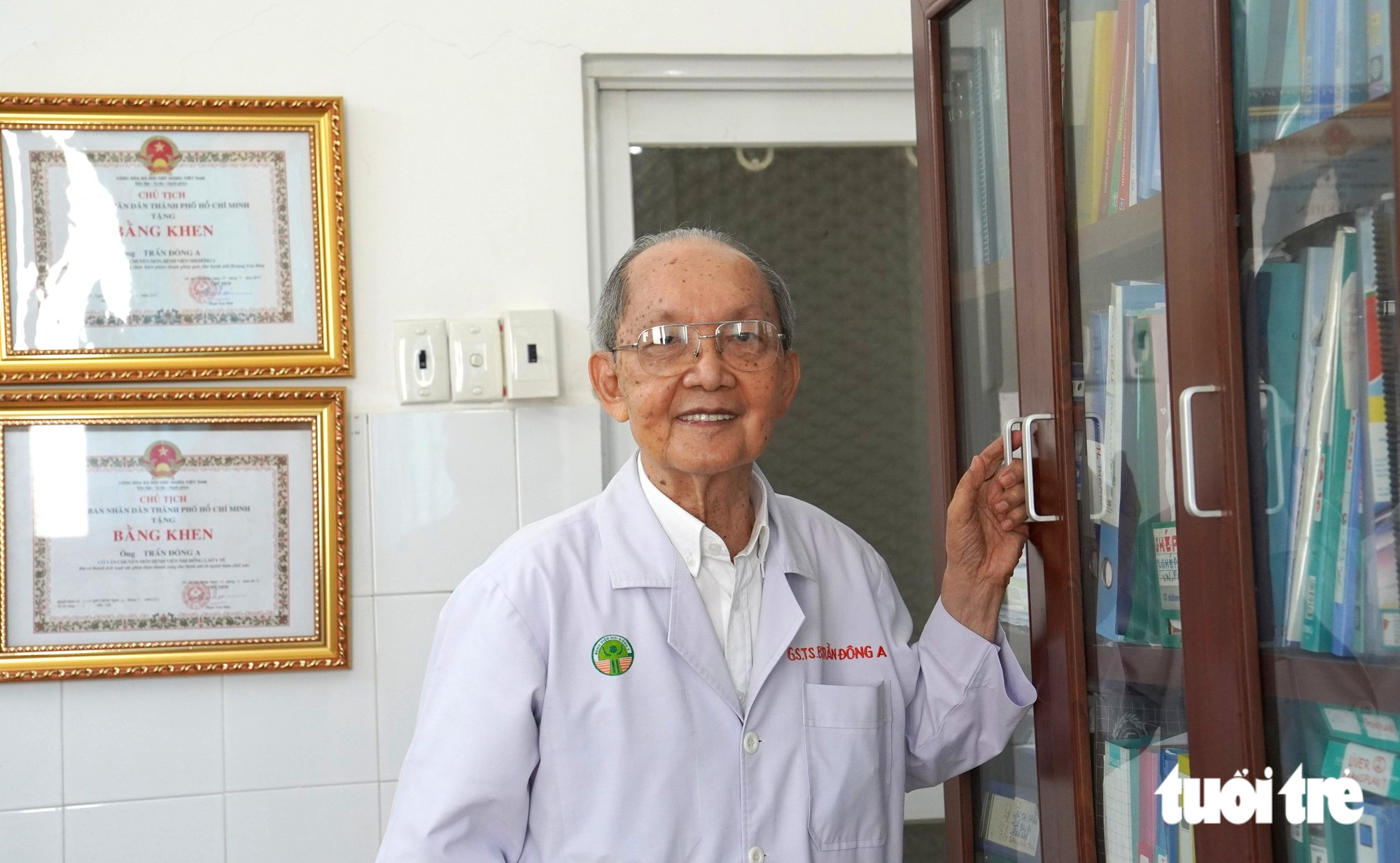 Tuổi 85, giáo sư Trần Đông A vẫn miệt mài cống hiến cho ngành y: 'Còn sức khỏe, tôi còn làm'