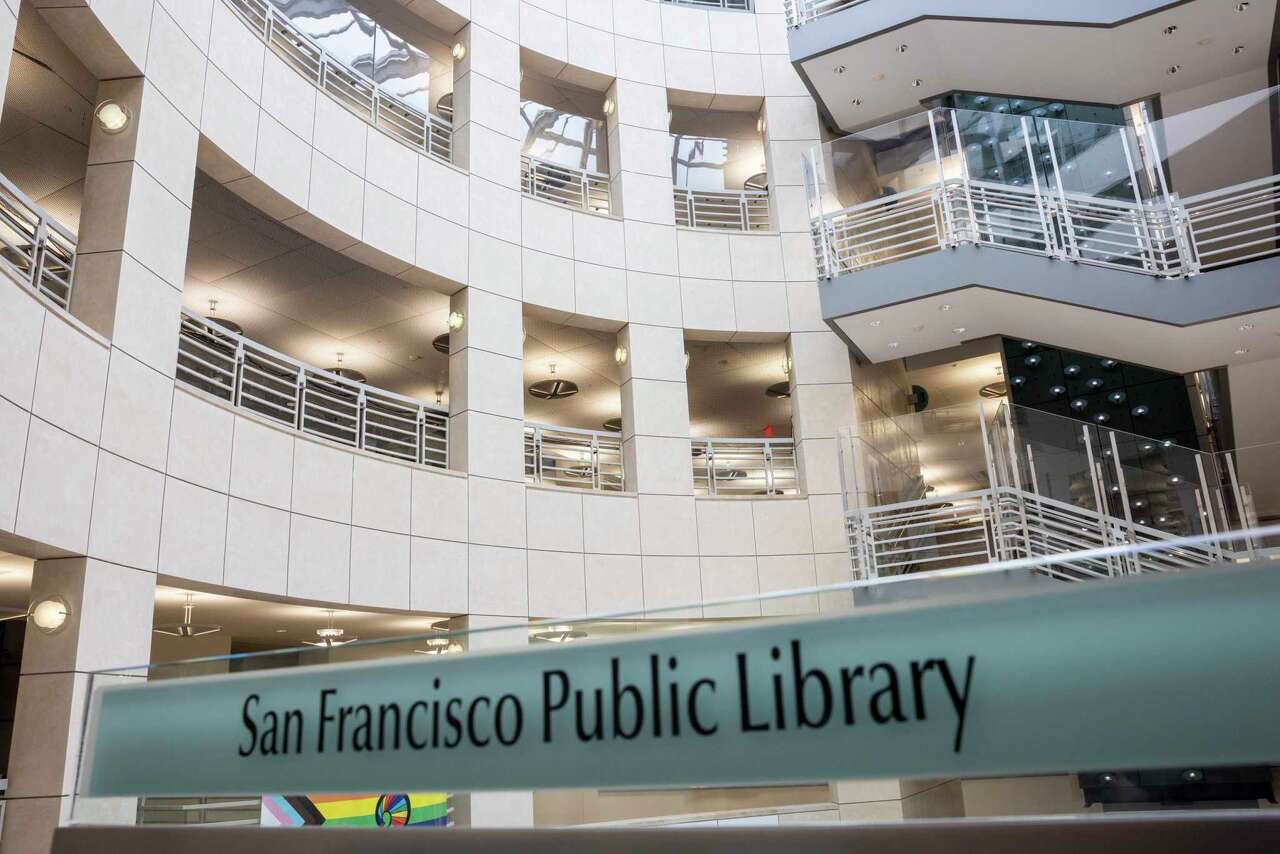 Meet with a financial planner for free at this SF library event