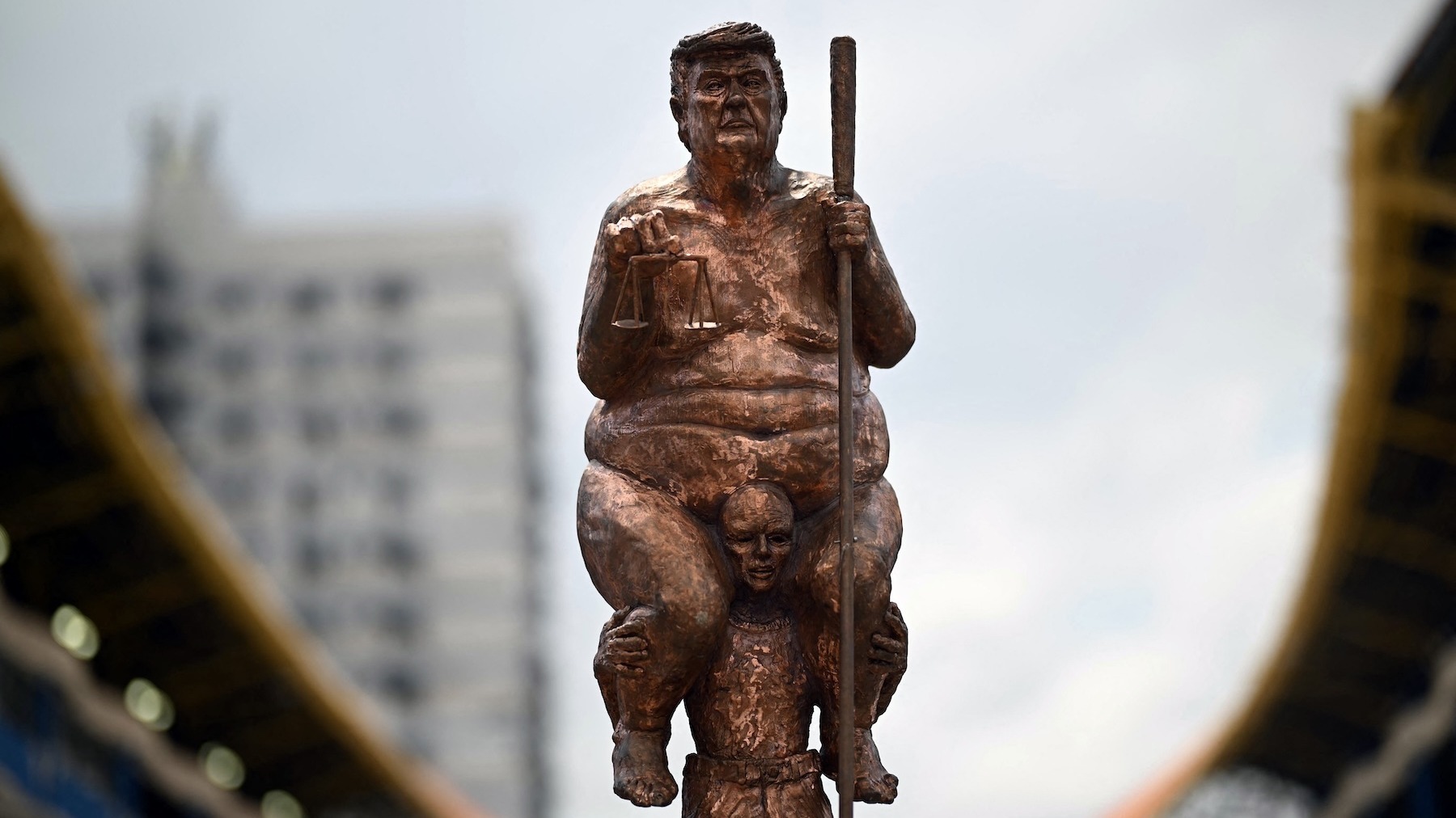 Gold-covered Trump statue sparks controversy at European Parliament