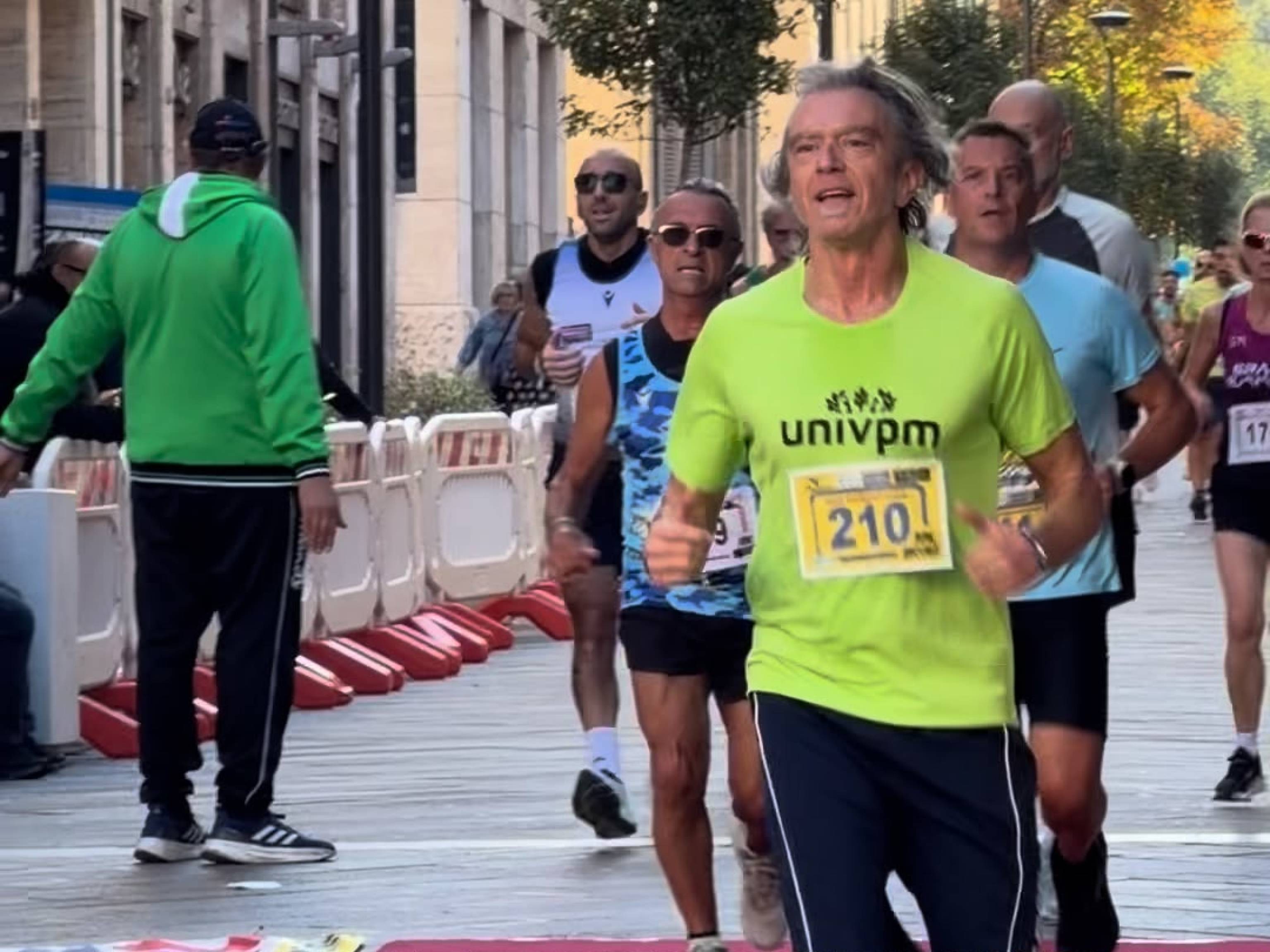 Ad Ancona si è corsa la 'Dieci', tra i partecipanti il rettore Univpm ...