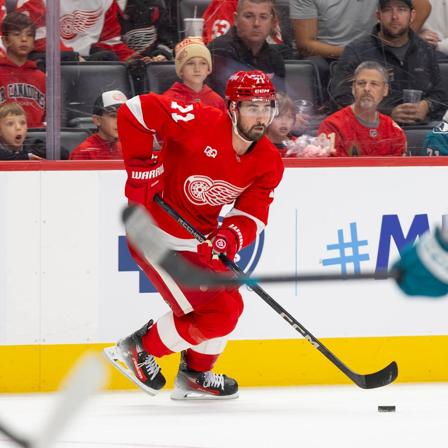 Dylan Larkin trade could be imminent as Red Wings face major decision