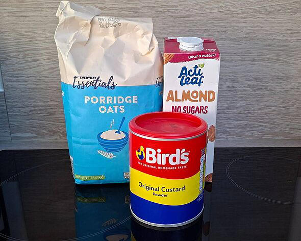 Porridge will be richer and creamier if you add 1 ingredient not cream ...
