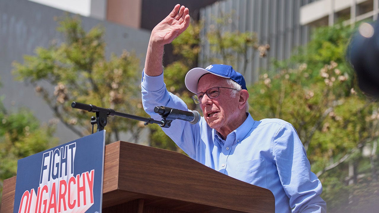 Bernie Sanders admits Democrats failed working-class voters on ...