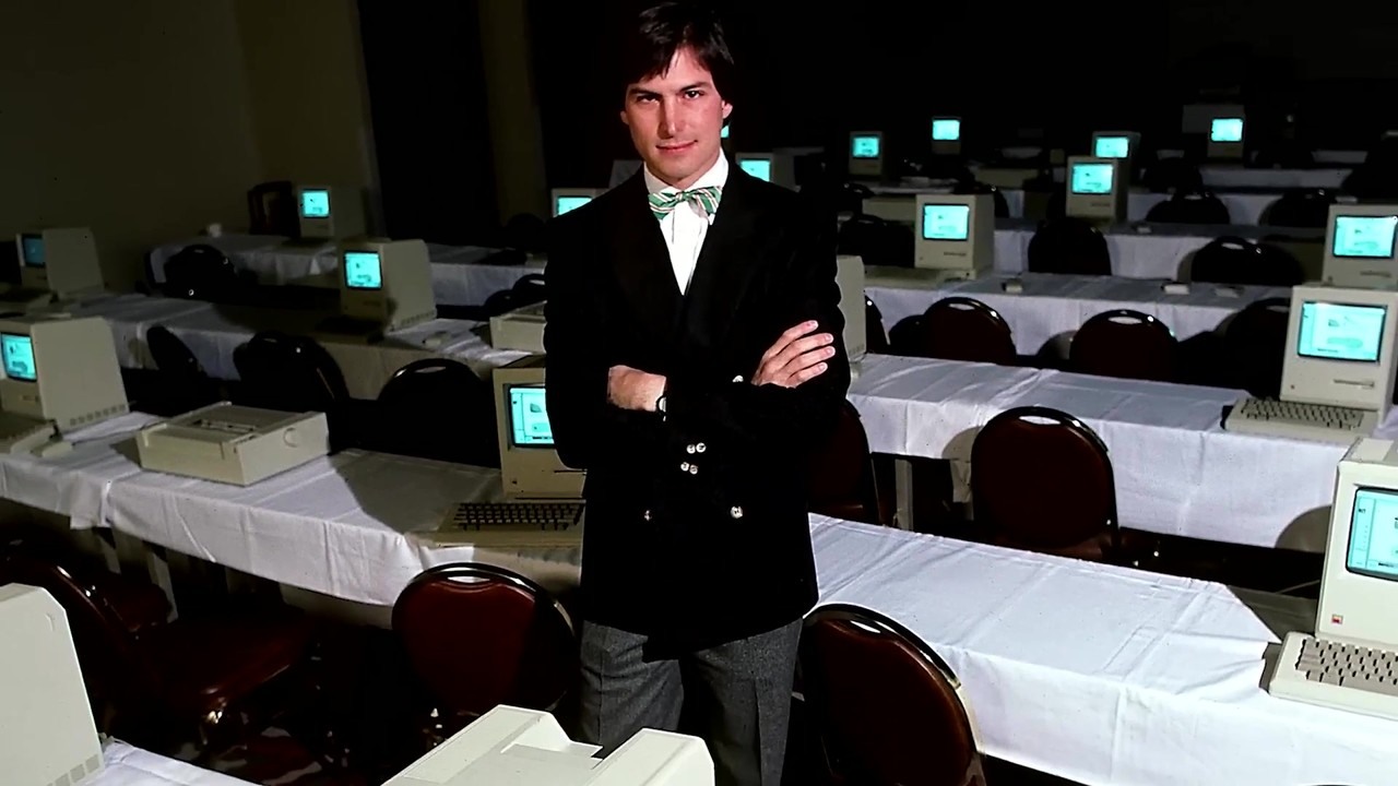 Throwback to how nerd culture became mainstream and commercialized