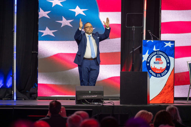The Mass. GOP’s lieutenant governor candidate suspended his campaign ...