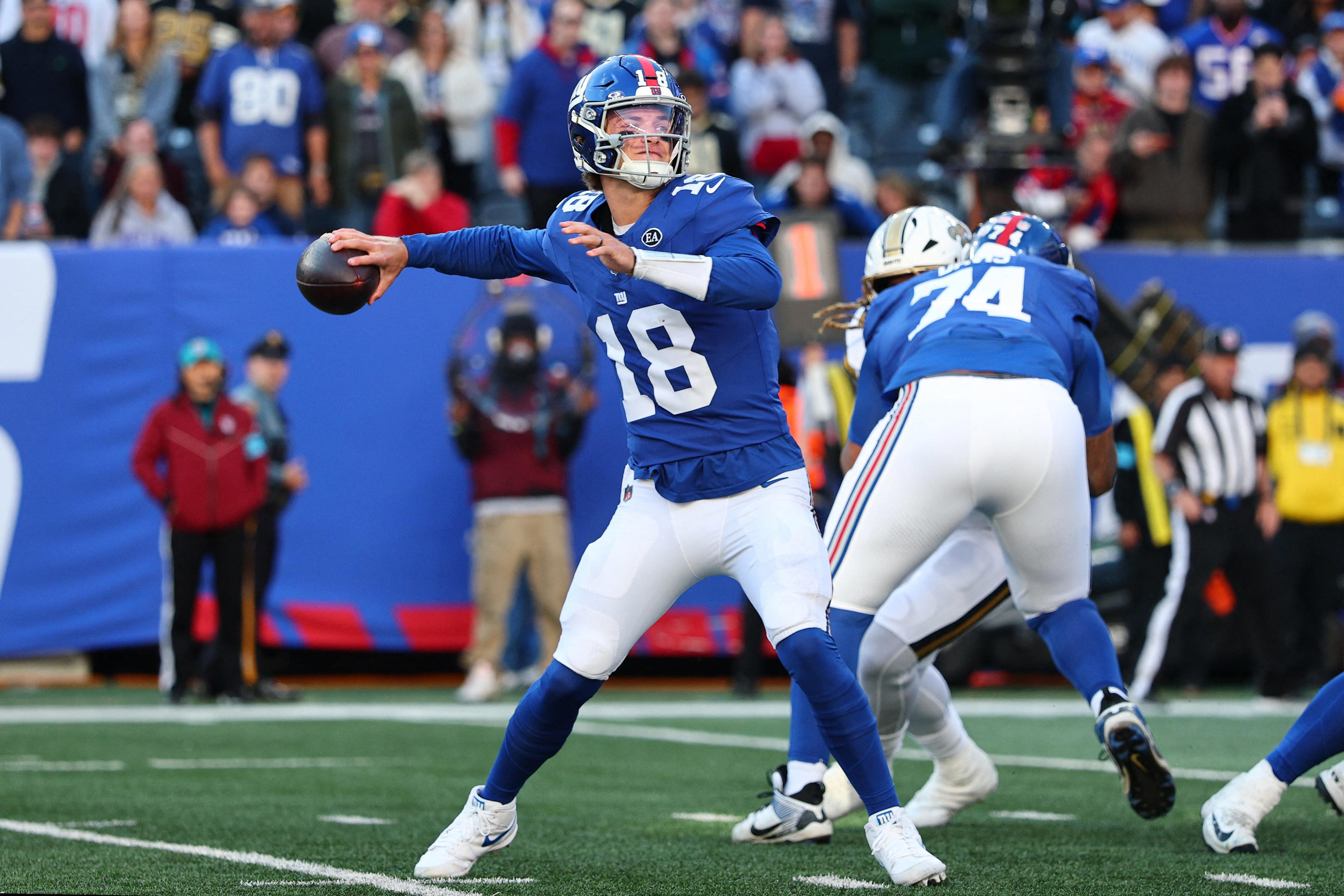 Giants' JJ McCarthy posted elite efficiency numbers in Week 6 loss