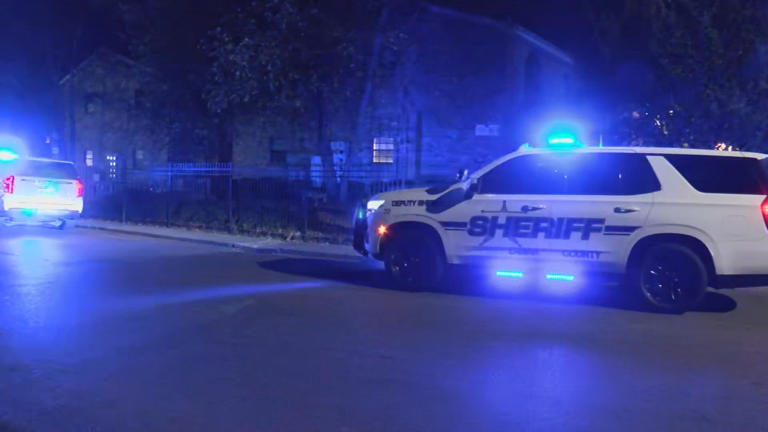 Suspect taken into custody after standoff at Marks VI Apartments in ...