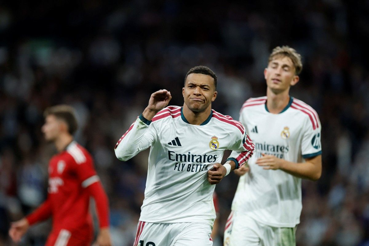 Hasil dan klasemen Liga Spanyol - Real Madrid pepet Barcelona jelang El ...