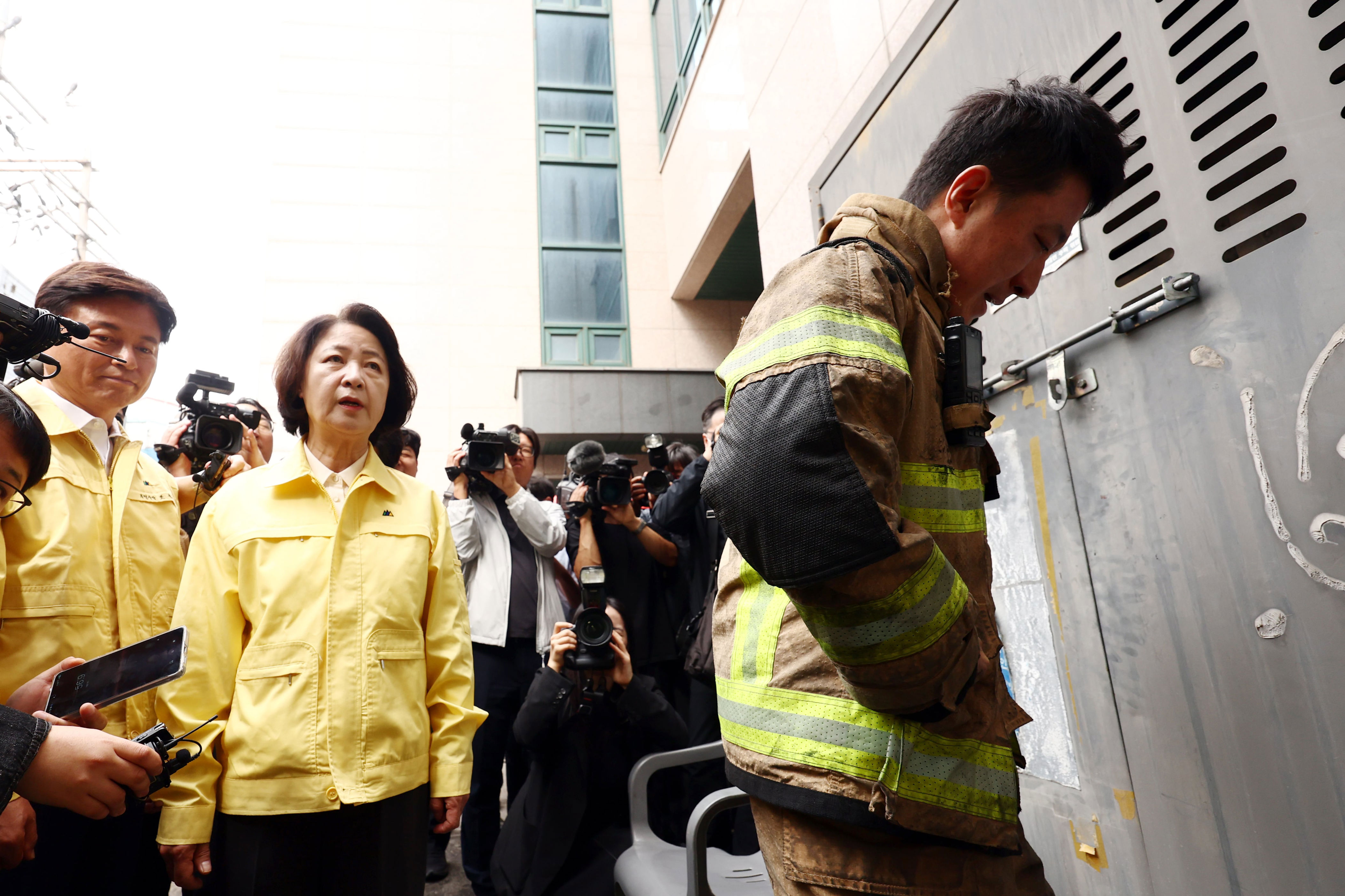 Gyeonggi eliminates entire firefighter memorial budget
