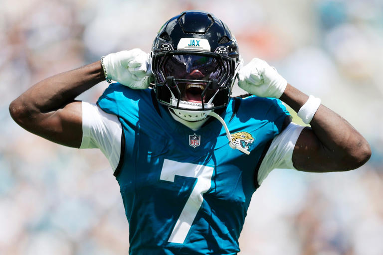 Jaguars still showing little inclination to trade WR Brian Thomas Jr.