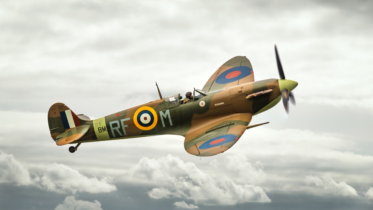 Spitfire vs. Bf 109: How did the giants of the ‘Battle of Britain ...