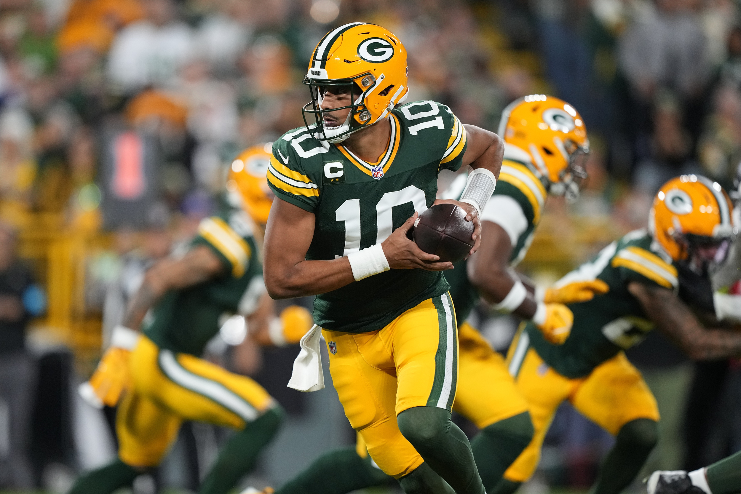 Football games today: Every NFL game on TV for Sunday, Oct. 18