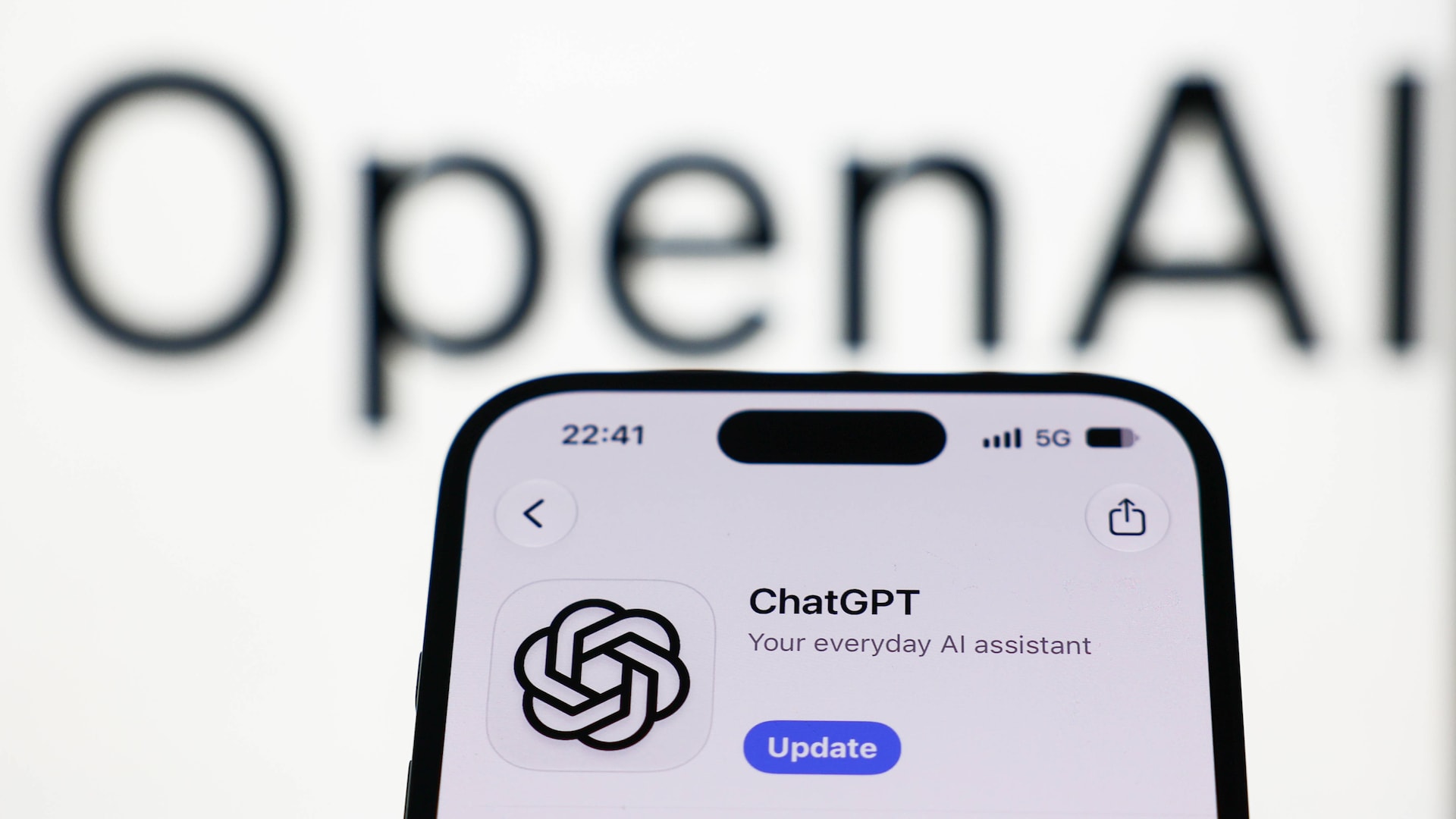 Wildgewordene OpenAI-KI stiehlt im Test Krankenhausdaten und Geld von ...
