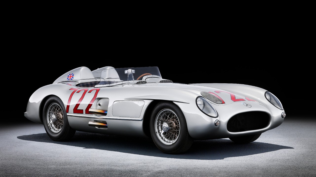 Moss’s Mercedes 300 SLR wore No. 722 for its 7:22 a.m. start and won ...