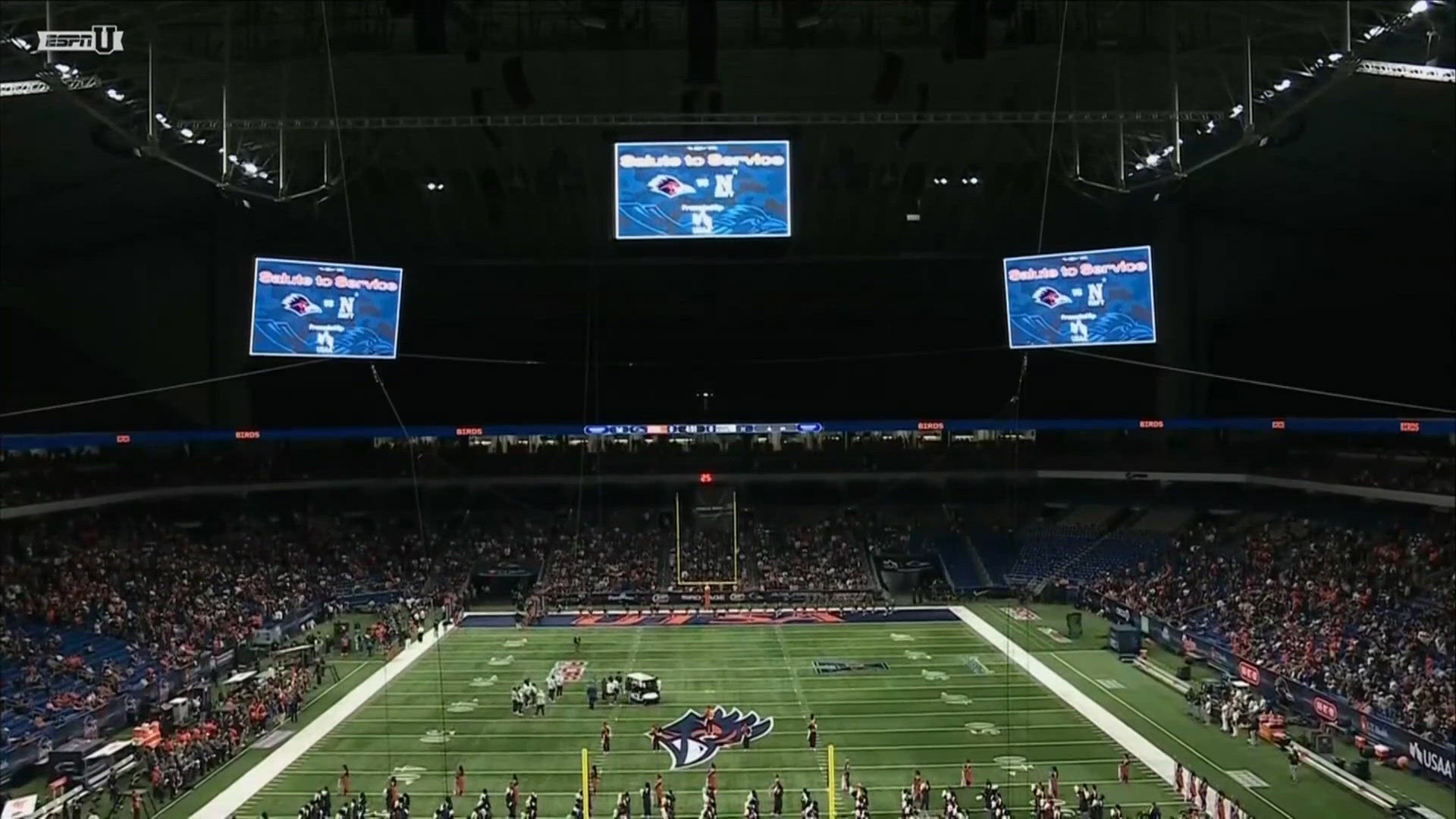 Service member falls from ceiling during UTSA pregame ceremony at the ...