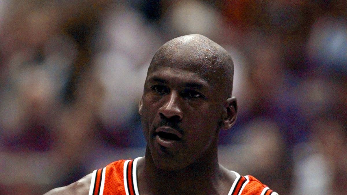 Michael Jordan's most iconic card fails to pass $1 million at auction