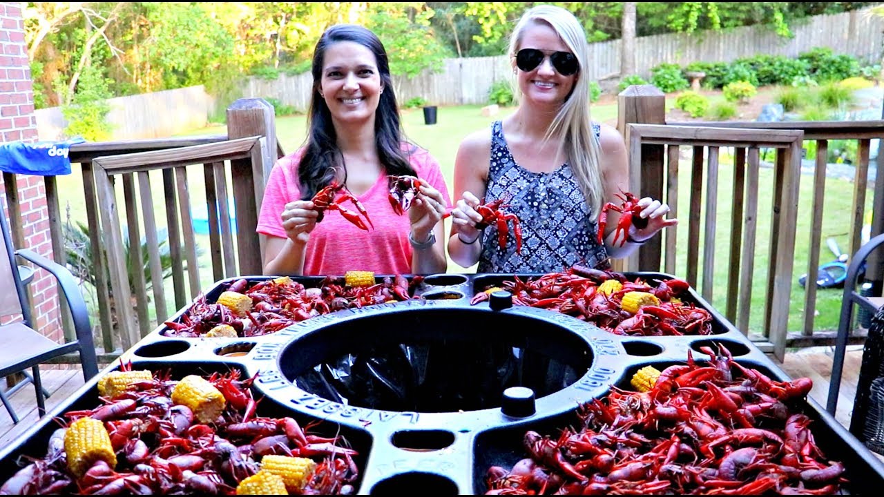 Pot, spice, soak: easy Cajun boil 🌽🦞