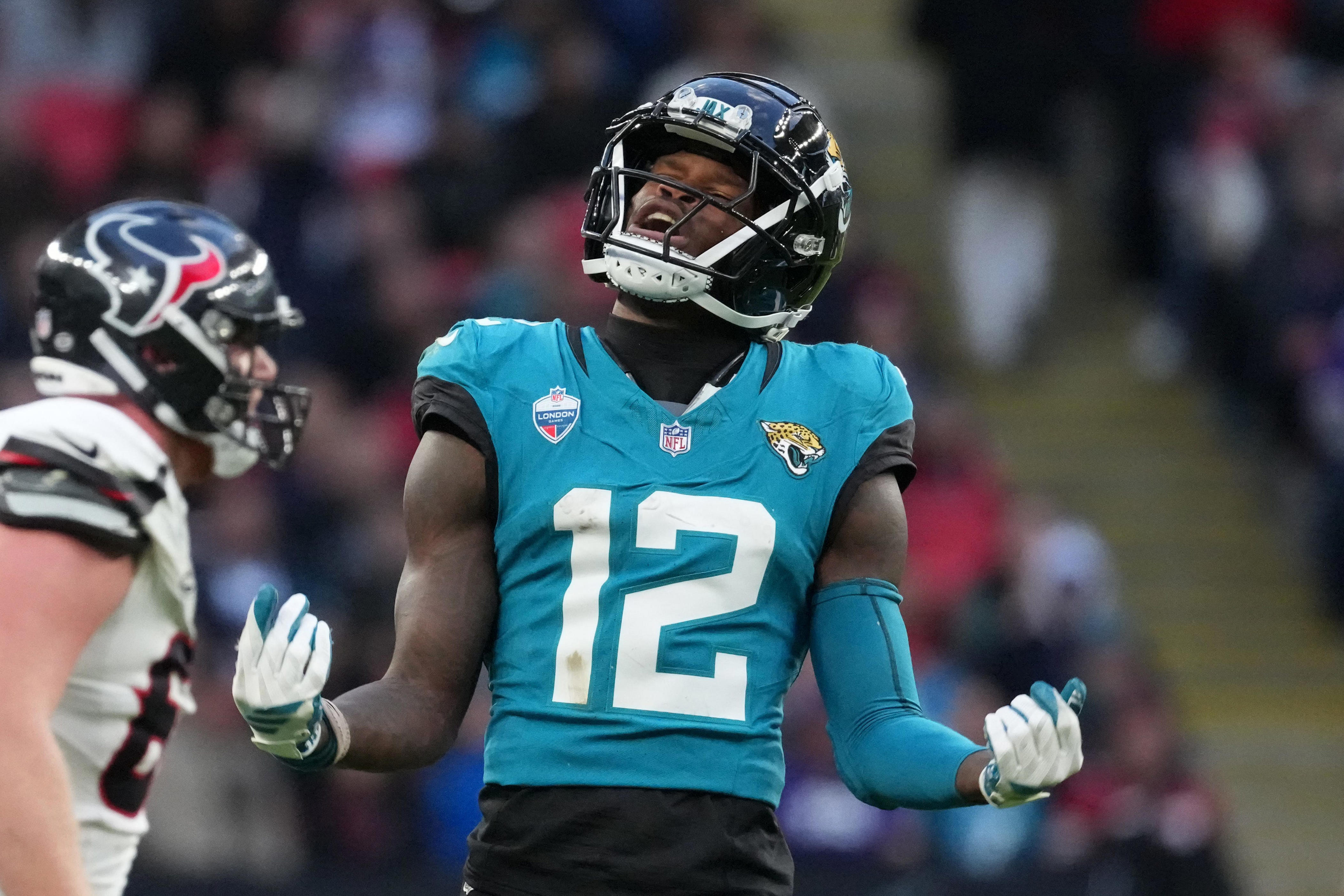 Travis Hunter records TD, INT in Week 6