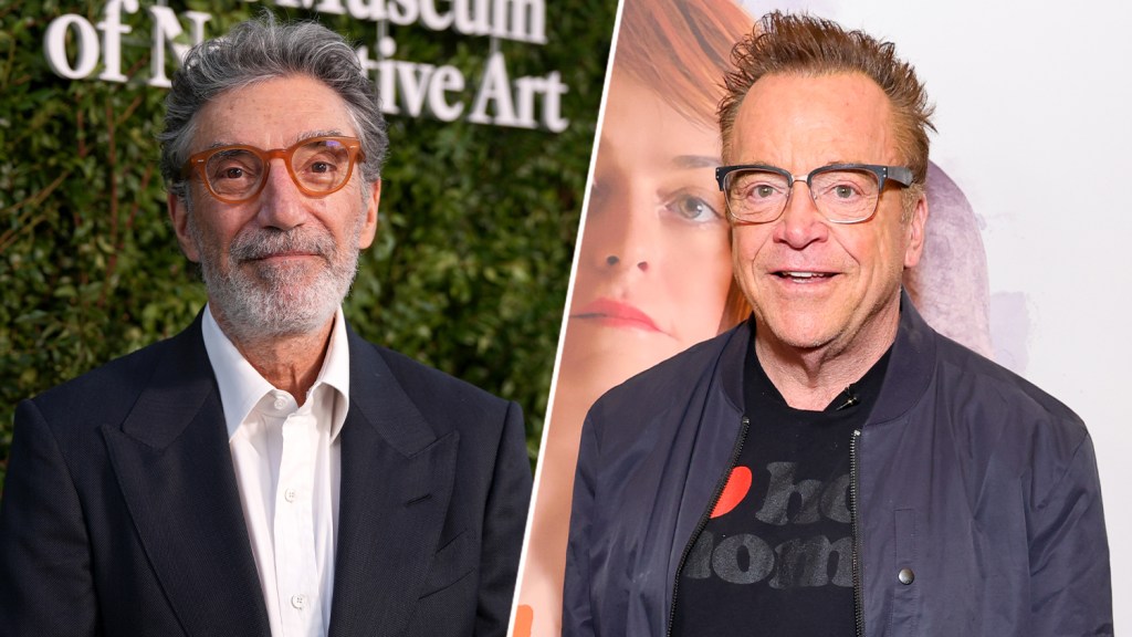 Tom Arnold denies Chuck Lorre's claim about 'Roseanne' script credit
