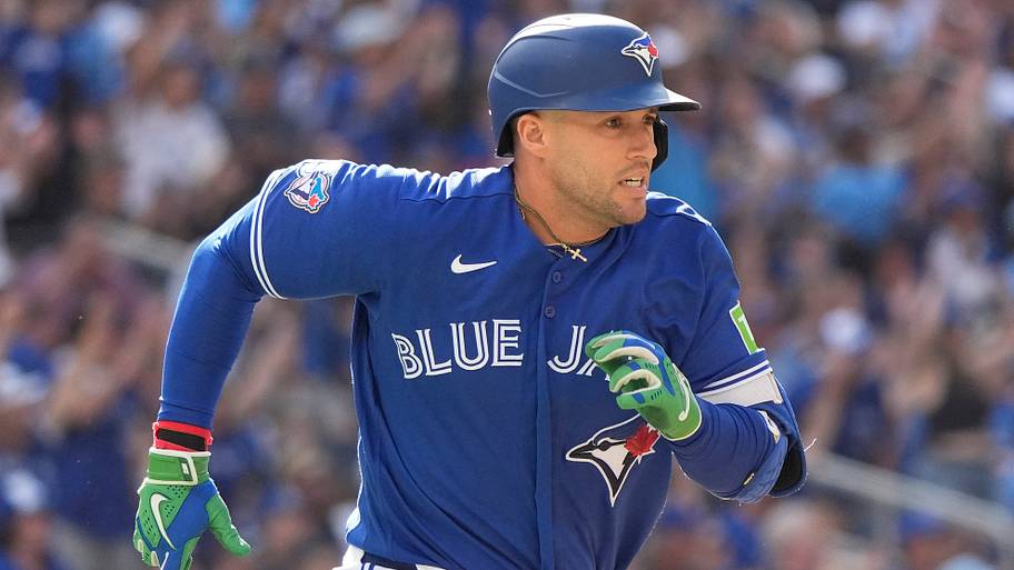 Red Sox should target Blue Jays star instead of Randy Arozarena